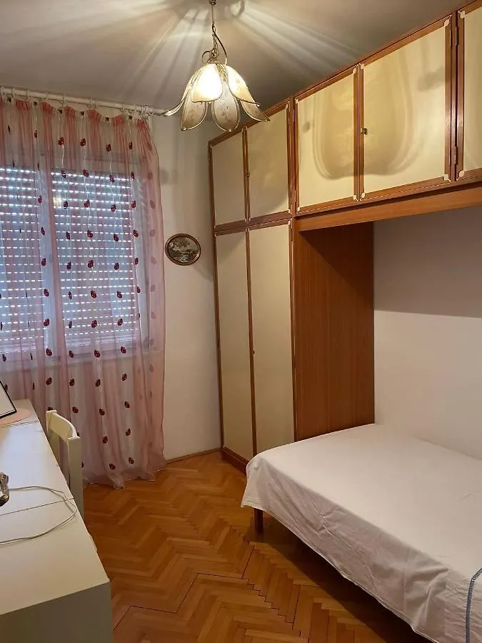 Apartment Rosanda Split 0*,